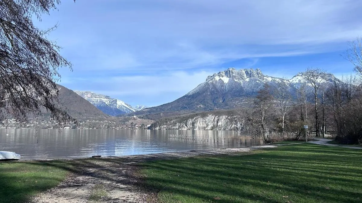 Studio Chaleureux 30M2, Entre Lac Et Montagnes, Parking Prive Gratuit, Lit Queen-Size Saint-Jorioz Apartment