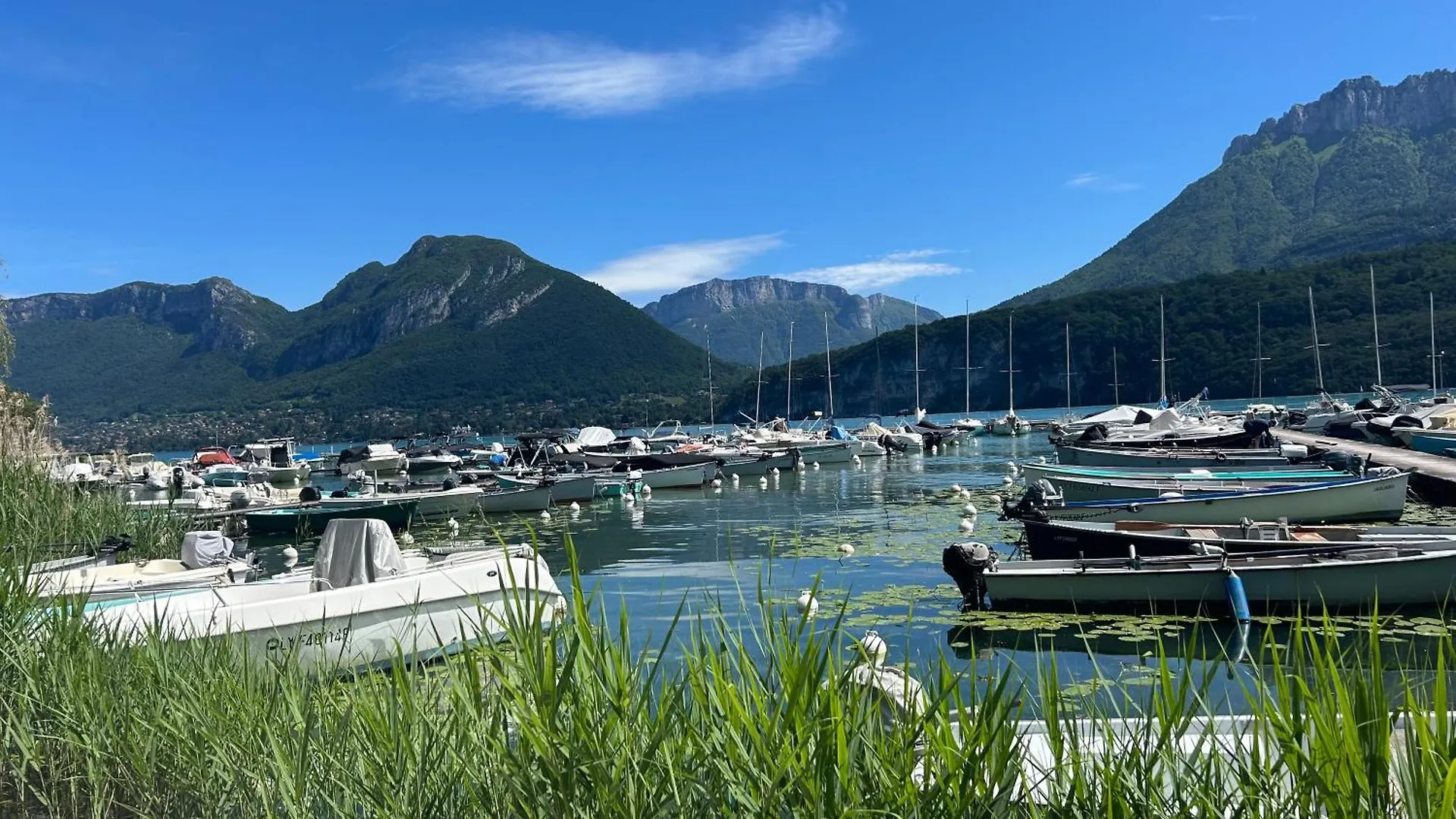 Studio Chaleureux 30M2, Entre Lac Et Montagnes, Parking Prive Gratuit, Lit Queen-Size Saint-Jorioz Apartment