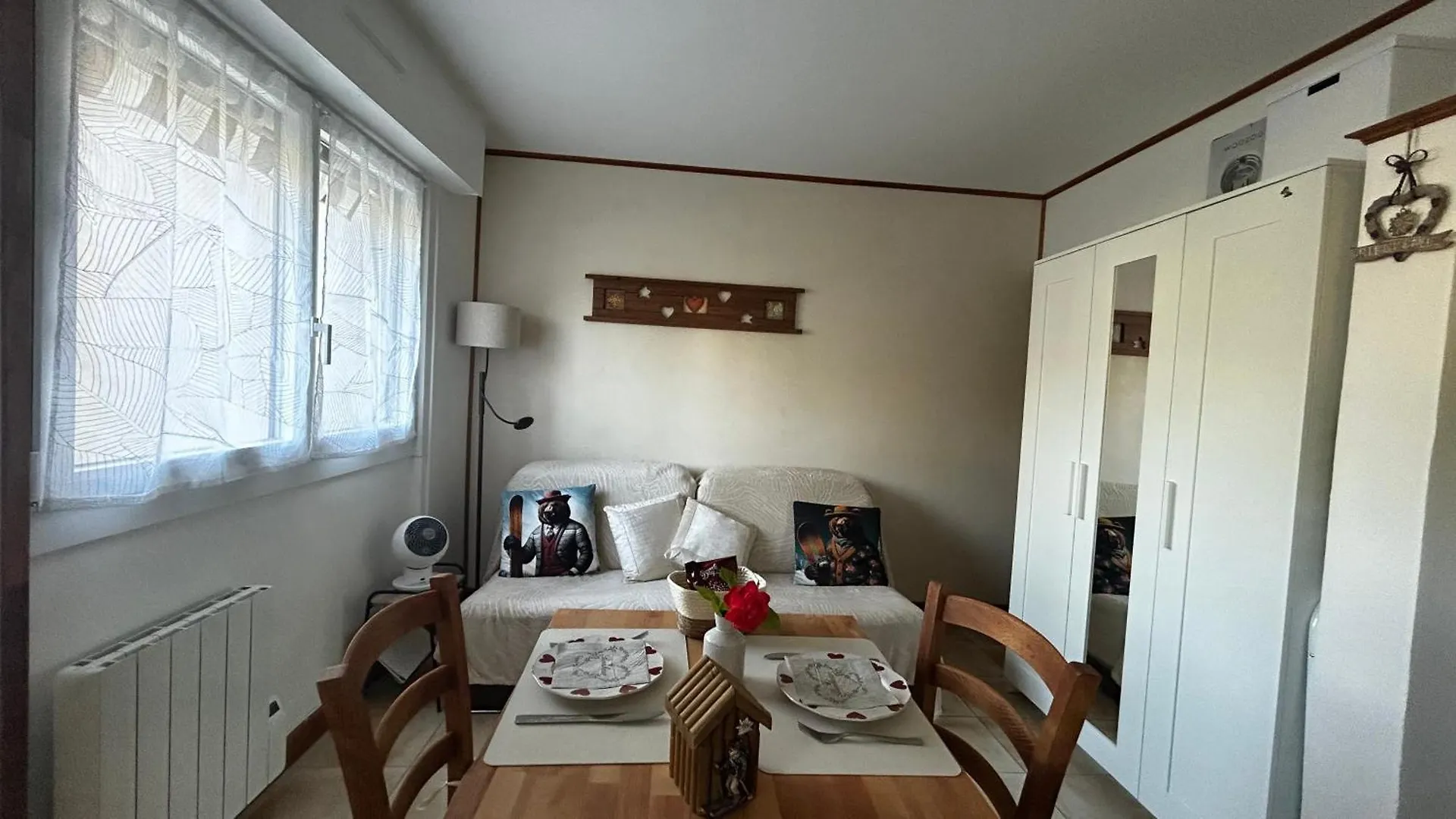 A 5 Minutes Du Lac,Studio Tout Confort, Parking Prive Gratuit, Lit Queen-Size 圣若里奥